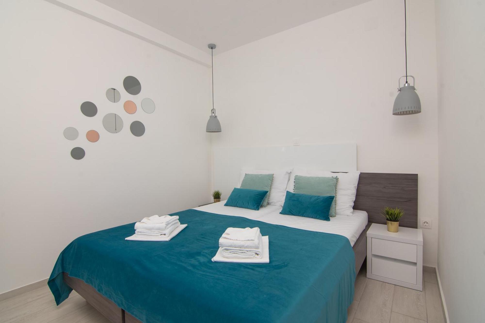 Apartments & Rooms Pool Villas Maris B Novalja Room photo