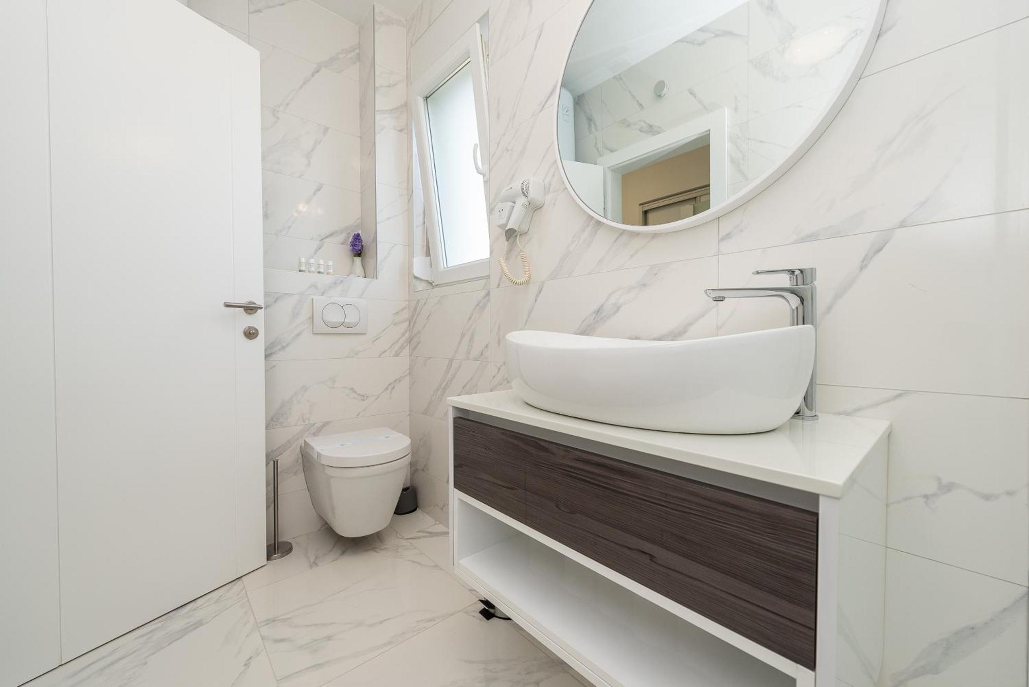 Apartments & Rooms Pool Villas Maris B Novalja Room photo